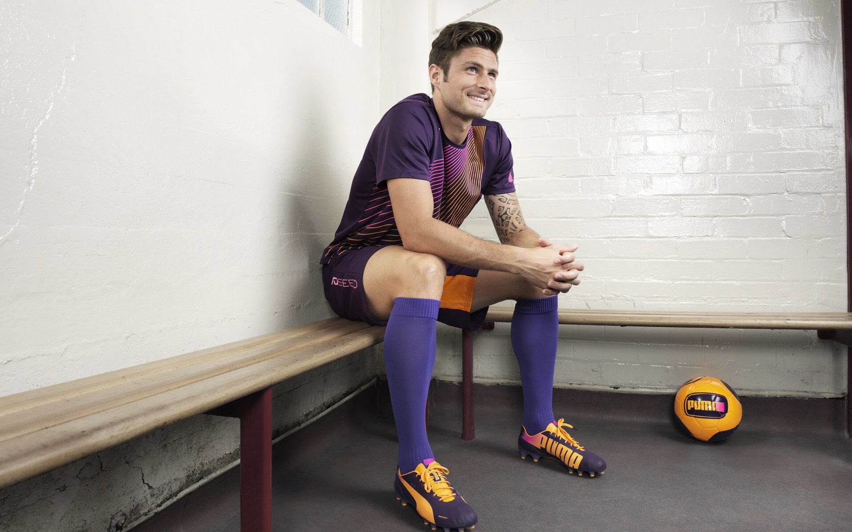 富安健洋,几内亚的关键先生,如何成为葡萄牙殖民伤疤的现代解药?