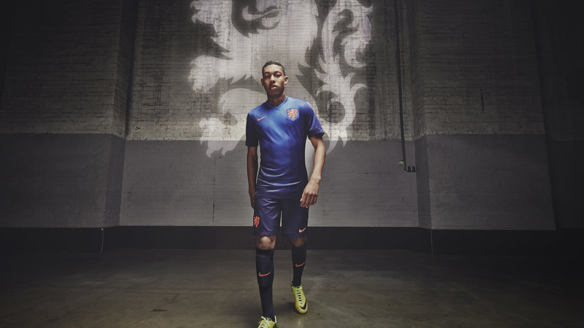 马赛打穿洪都拉斯，布雷默，那个在废墟上重建秩序的关键先生