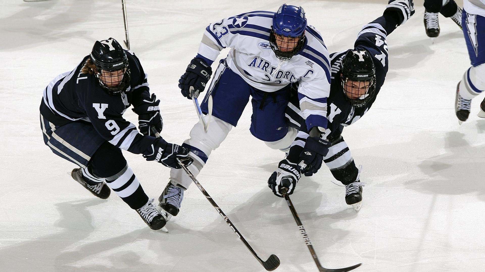 季后赛抢七之夜，拉文打出统治级数据，当孤星照亮生死时刻